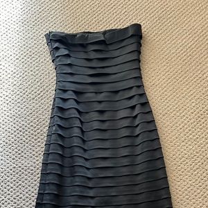 Sutton Studio Black Evening Gown Size 6